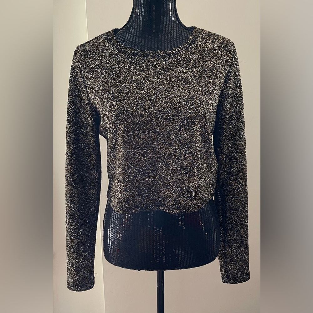 Forever 21 Shimmering Black and Gold Top Size 1x